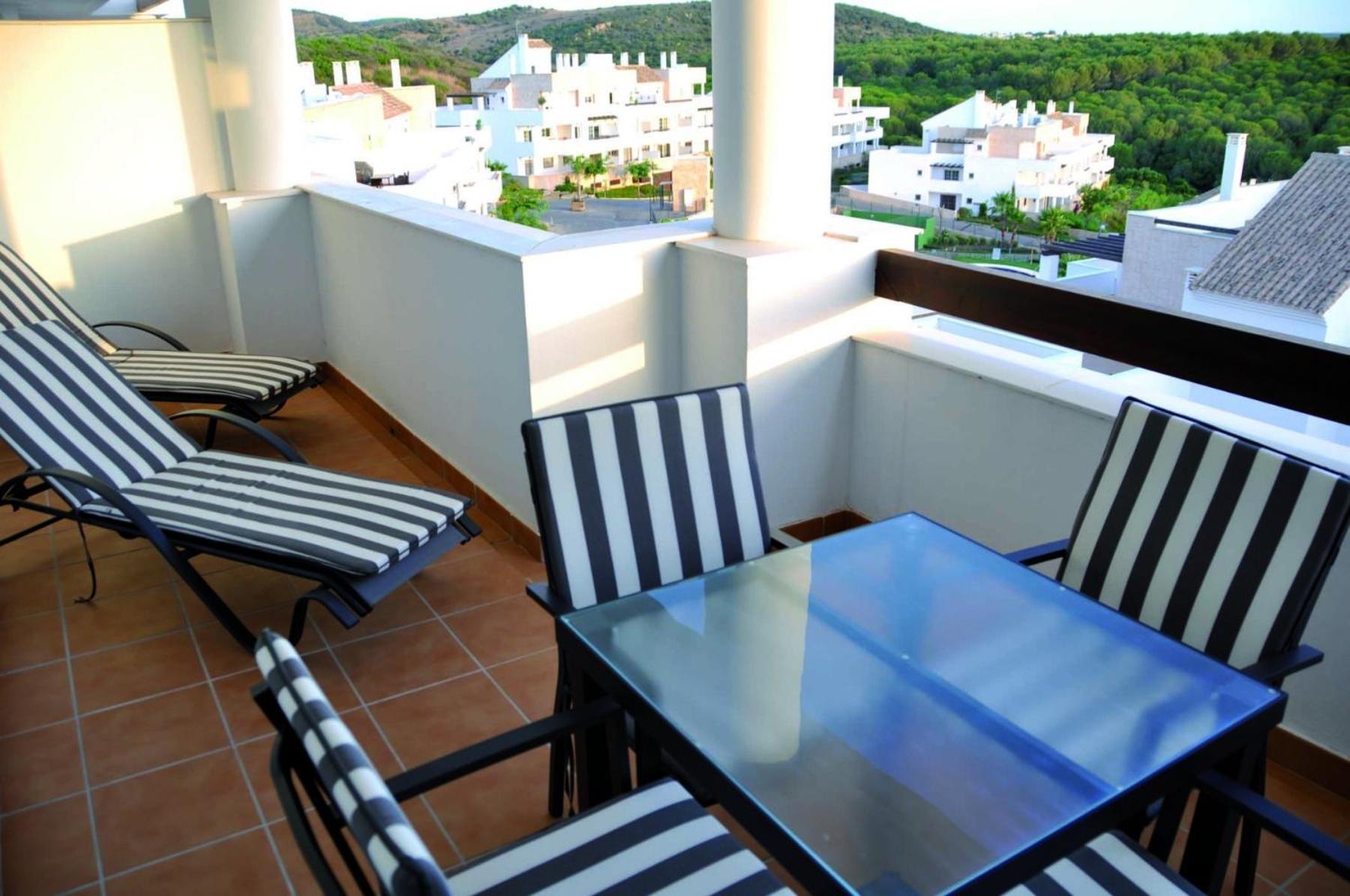 2127-Superb 2 Bedrooms , Lovely Terraces And Pool San Roque  Esterno foto